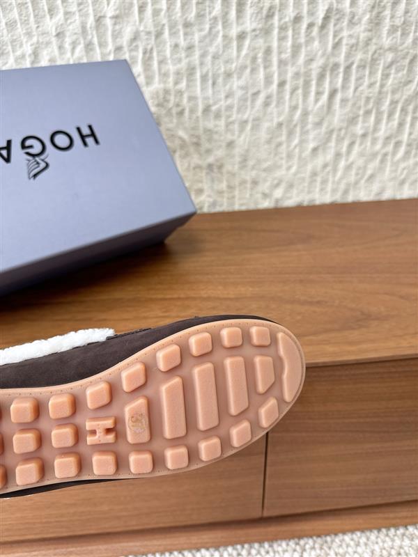 2025126112128357 310